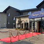 酒店 Steinberger Hof 4*