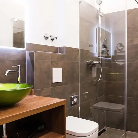 Ξενοδοχείο Steinberger Hof 4*