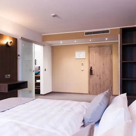 Steinberger Hof 4* Dietzenbach