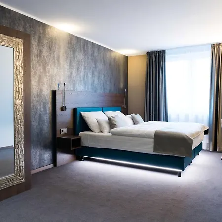 Ξενοδοχείο Steinberger Hof 4*